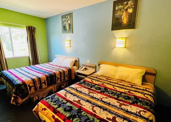 Relax Inn hotel thumbnail 4