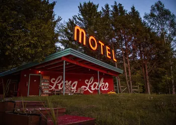 Motel Long Lake and Cottages hotel thumbnail 2