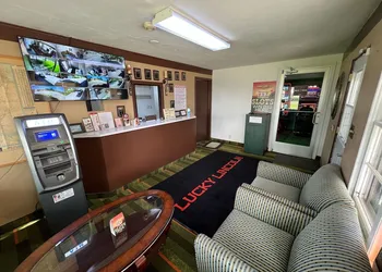 Budget Host Inn hotel thumbnail 2