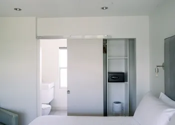 SCP Seven4One hotel thumbnail 6