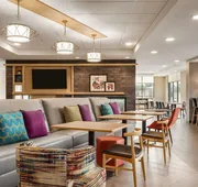 Home2 Suites by Hilton Madison Central Alliant Energy Center hotel detail image 3