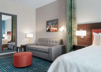Home2 Suites by Hilton Madison Central Alliant Energy Center hotel thumbnail 5