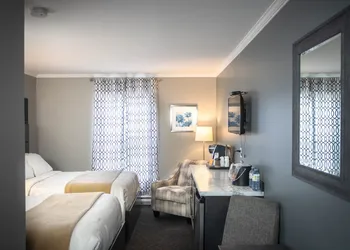 Newfound Inn & Suites hotel thumbnail 4