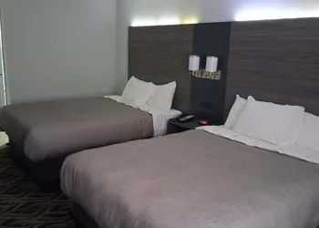 Quality Inn hotel thumbnail 3