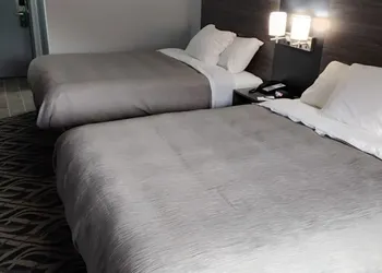 Quality Inn hotel thumbnail 6