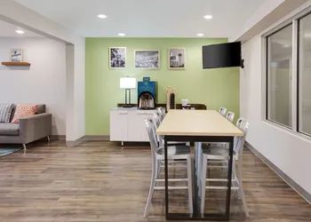 WoodSpring Suites Lackland near Sea World hotel thumbnail 2