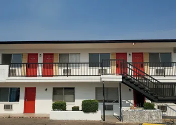 Almara Inn hotel thumbnail 6