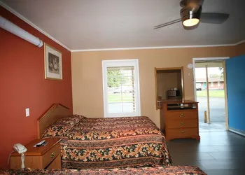 Royal Inn hotel thumbnail 7