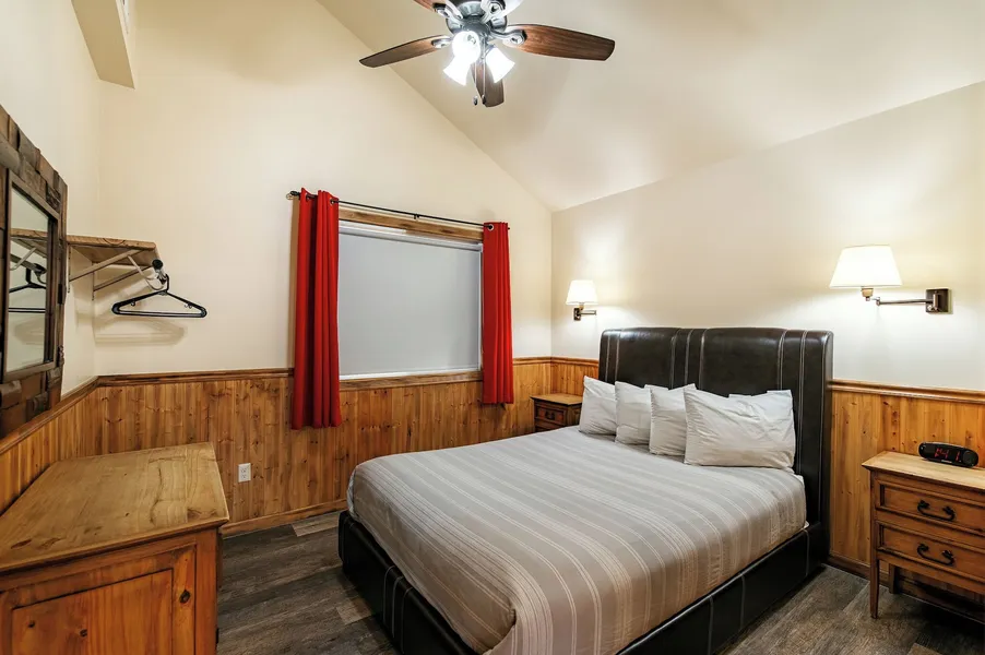 Yellowstone Riverside Cottages hotel detail image 6