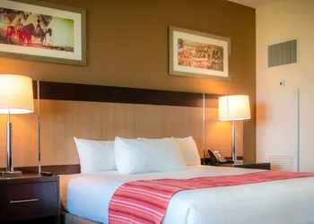Legends Casino Hotel hotel thumbnail 5