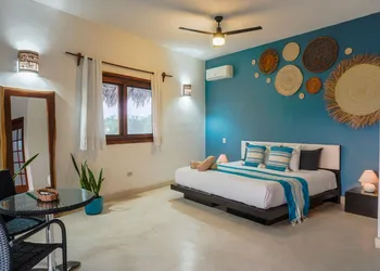 Full Equipped Standar Apartments hotel thumbnail 3