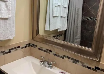 Sunlight Motel hotel thumbnail 6