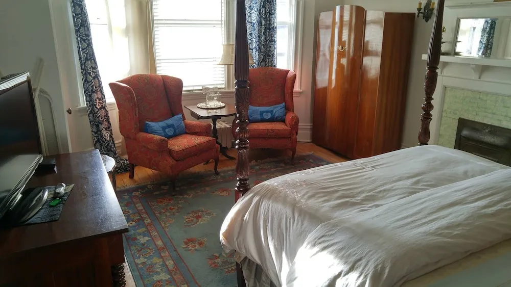 Ashbury House B&B hotel detail image 6
