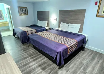 Scottish Inns and Suites East Sam Houston Pkwy hotel thumbnail 6