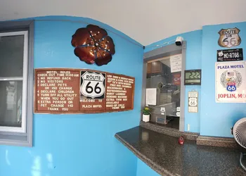 Plaza Motel hotel thumbnail 4