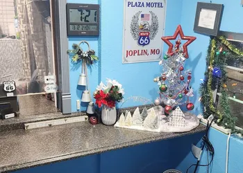 Plaza Motel hotel thumbnail 5
