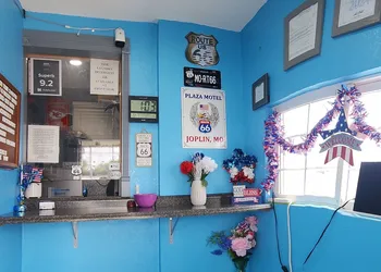 Plaza Motel hotel thumbnail 6