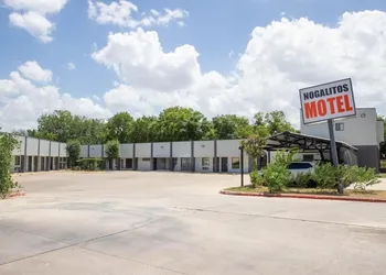 Nogalitos Motel hotel thumbnail 7