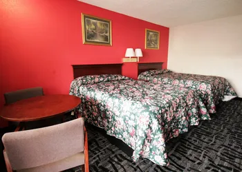Economy Inn hotel thumbnail 2