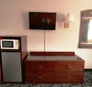 Economy Inn hotel detail image 3