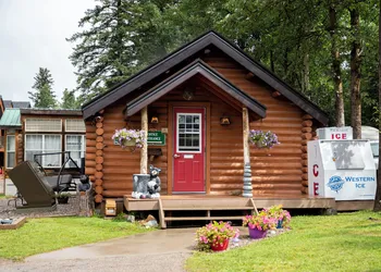 Jasper Gates Resort and RV hotel thumbnail 2
