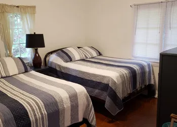 Miners Bay Lodge hotel thumbnail 5