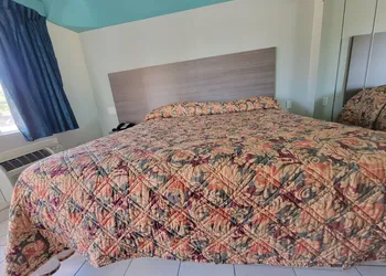 Maxim III Motel hotel thumbnail 4