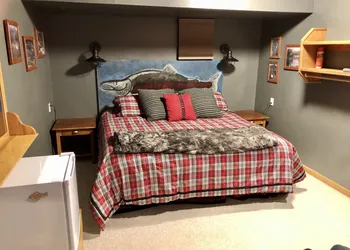 Clam Gulch Lodge hotel thumbnail 4