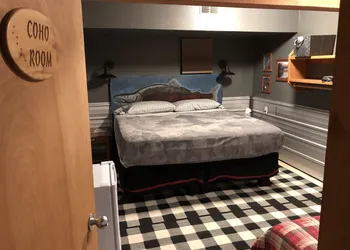 Clam Gulch Lodge hotel thumbnail 8