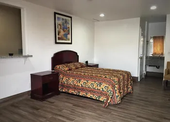 Palm Inn Motel Montclair - Pomona hotel thumbnail 3
