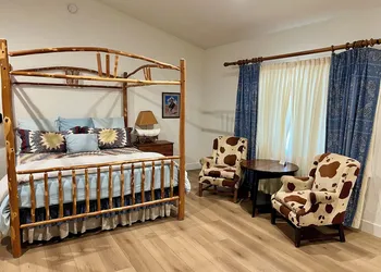 Circle Bar B Guest Ranch hotel thumbnail 8