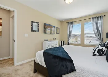 Family Friendly 4Bed Sleeps 8 Close Disney @CompassBayResort 5148 hotel thumbnail 3