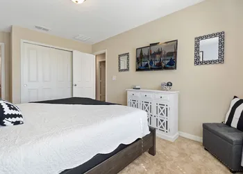 Family Friendly 4Bed Sleeps 8 Close Disney @CompassBayResort 5148 hotel thumbnail 5