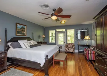Oakland Manor House hotel thumbnail 3
