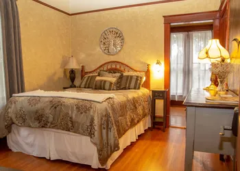 Oakland Manor House hotel thumbnail 7