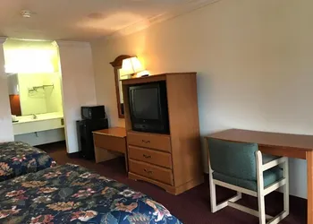 Bayfront Inn hotel thumbnail 5