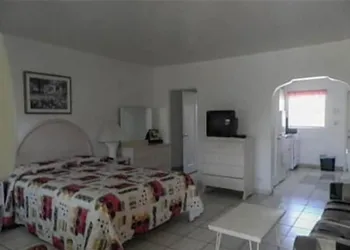Richard's Motel Extended Stay hotel thumbnail 4