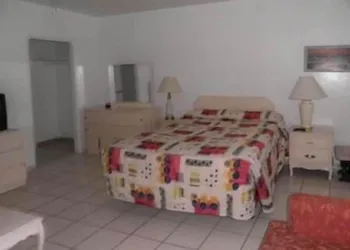 Richard's Motel Extended Stay hotel thumbnail 6