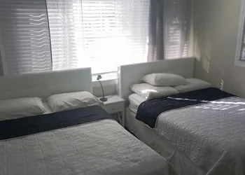 Tropical Sky Ranch Motel hotel thumbnail 8