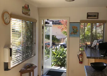 Moonlight Beach Motel hotel thumbnail 2