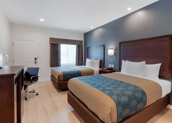 Econo Lodge Houston Northwest - Cypress hotel thumbnail 6