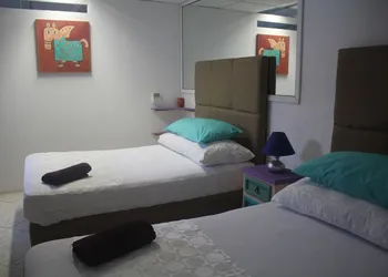 Basic-Hotel hotel thumbnail 8