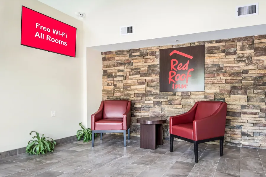 Red Roof Inn Baytown hotel detail image 2