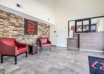 Red Roof Inn Baytown hotel thumbnail 3