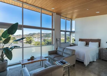 anchor inn pacifica hotel thumbnail 7