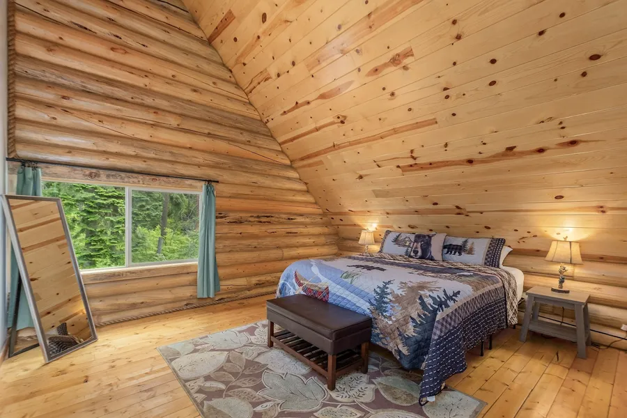 Bearfoot Chalet 3 Bedroom Home by NW Comfy Cabins hotel detail image 2