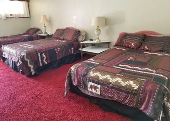Duffer Motel hotel thumbnail 3