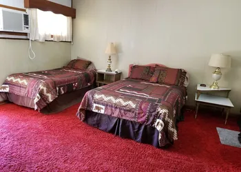 Duffer Motel hotel thumbnail 8