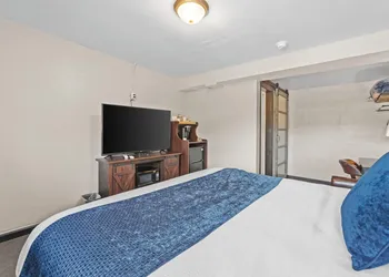 Lost Trail Resort hotel thumbnail 5