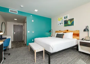 The Independence hotel thumbnail 5
